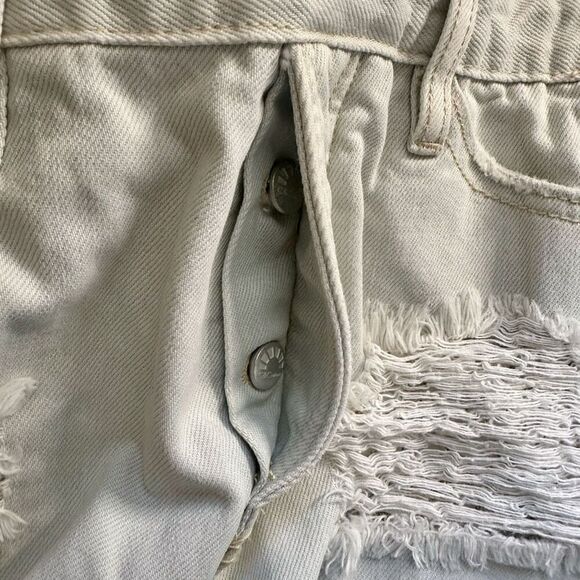 NWOT C&C California‎ Robin Distressed Denim Shortall w. Pins Size S - Picture 9 of 12